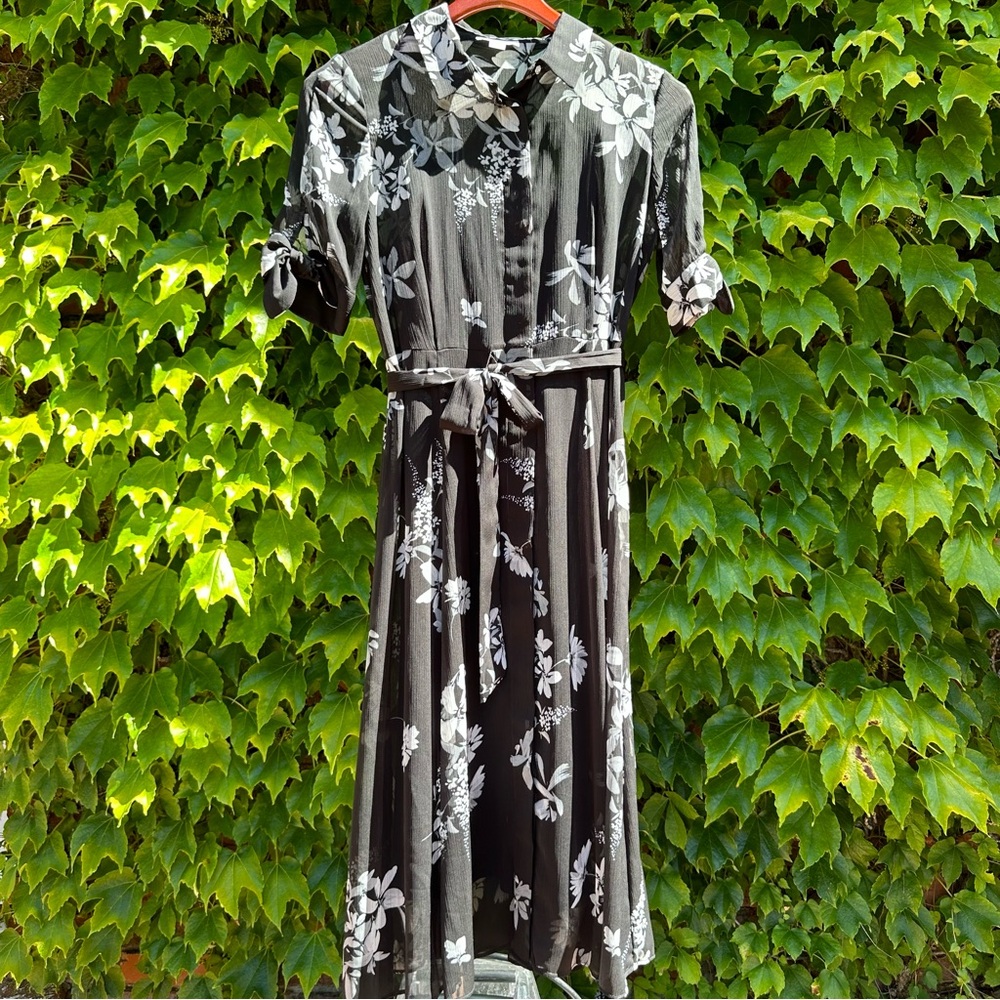 Calvin Klein - Black shirtdress with belt and slip